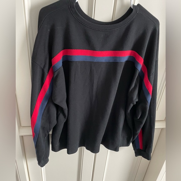 Sweatshirt by Velvet - Picture 3 of 3